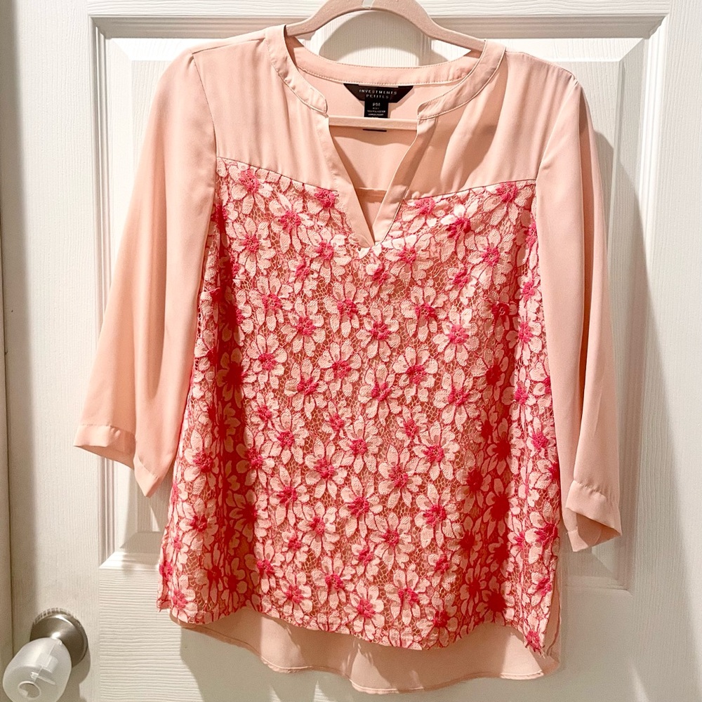 Investments Petite Coral and Peachy Pink Floral Lace Front Blouse